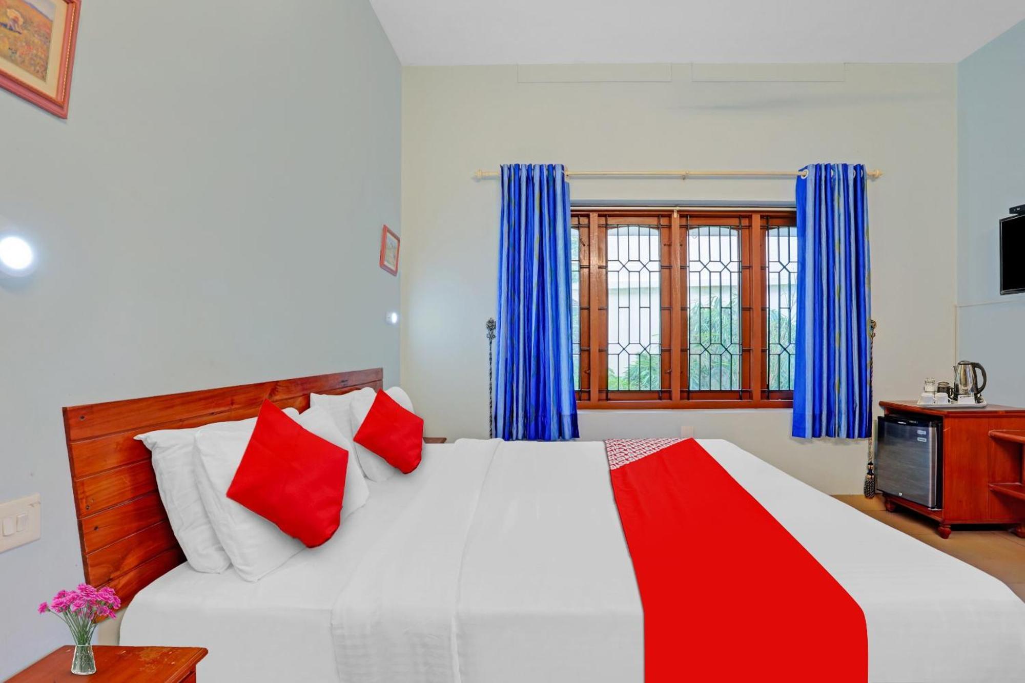 Flagship Hotel Adara Residency Тривандрум Экстерьер фото